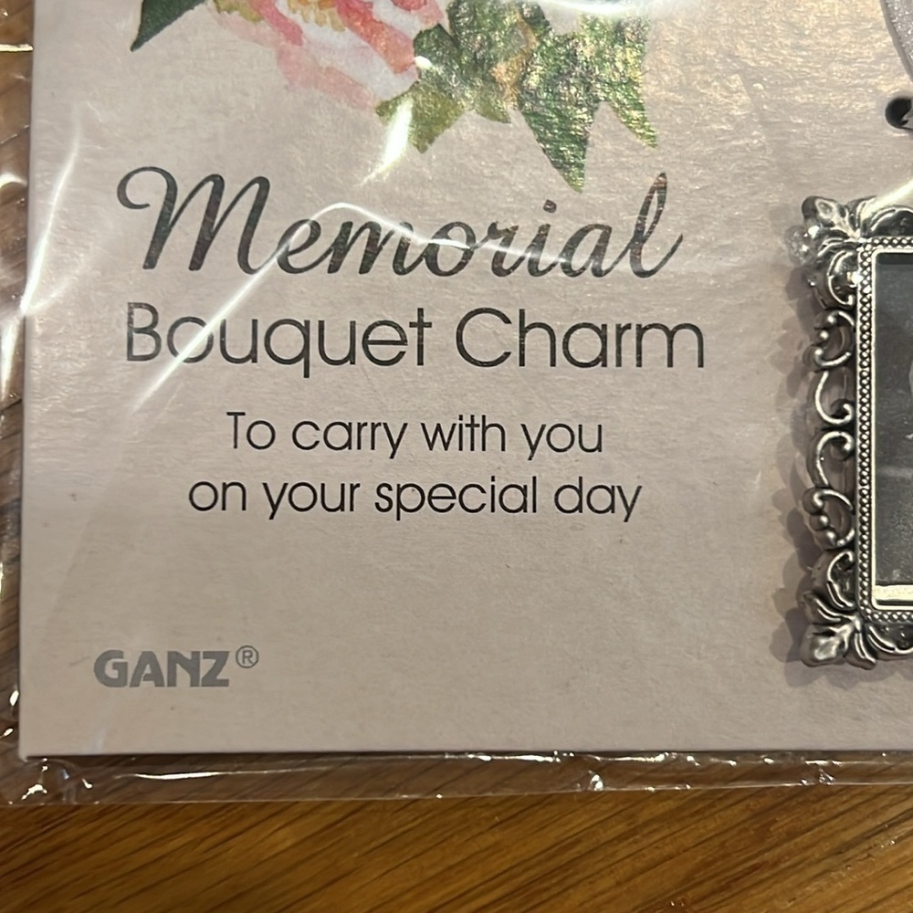 NEW Flower bouquet memorial charm - Picture 2 of 4